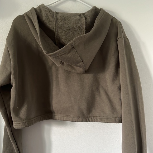 FOREVER 21 Active Half-Zip Fleece Pullover - Picture 5 of 5